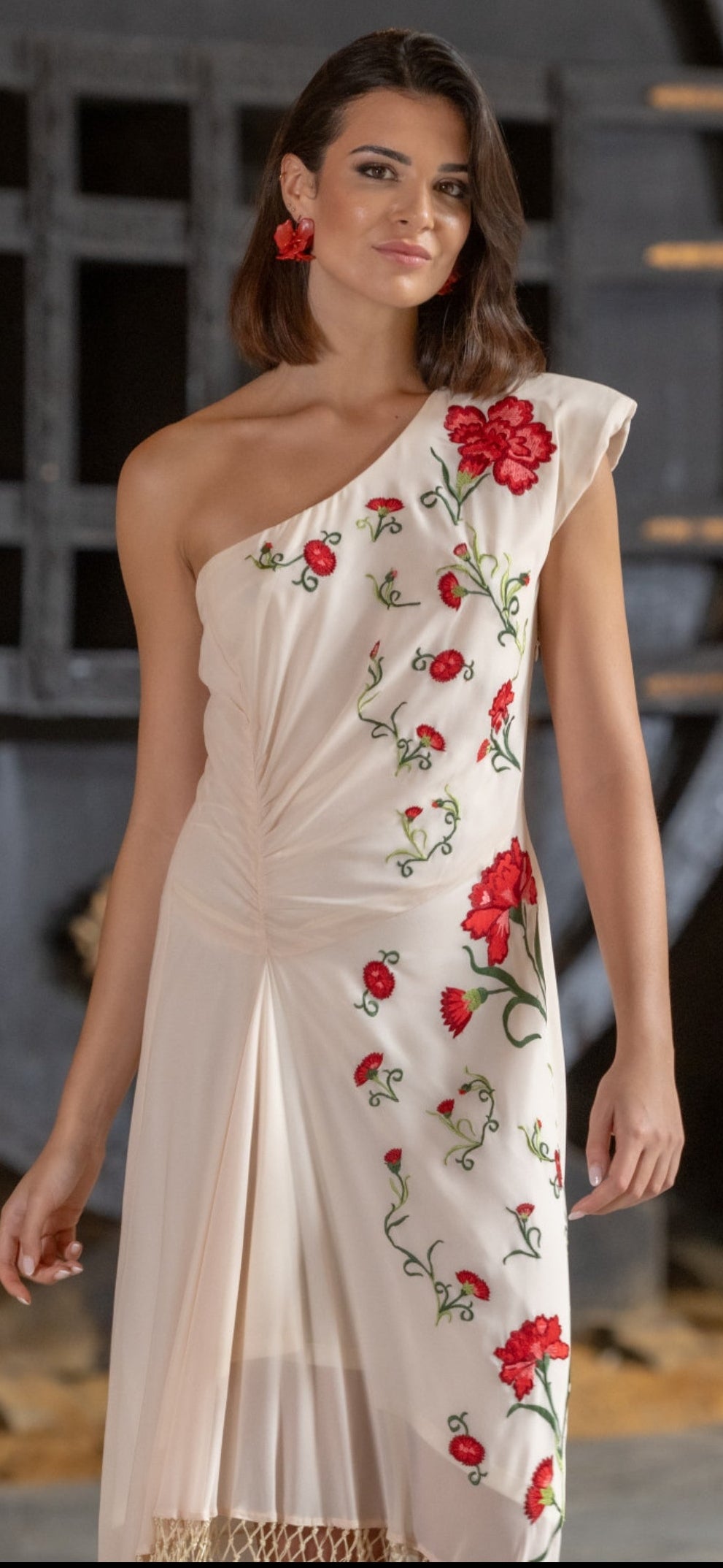 VESTIDO CLAVELES